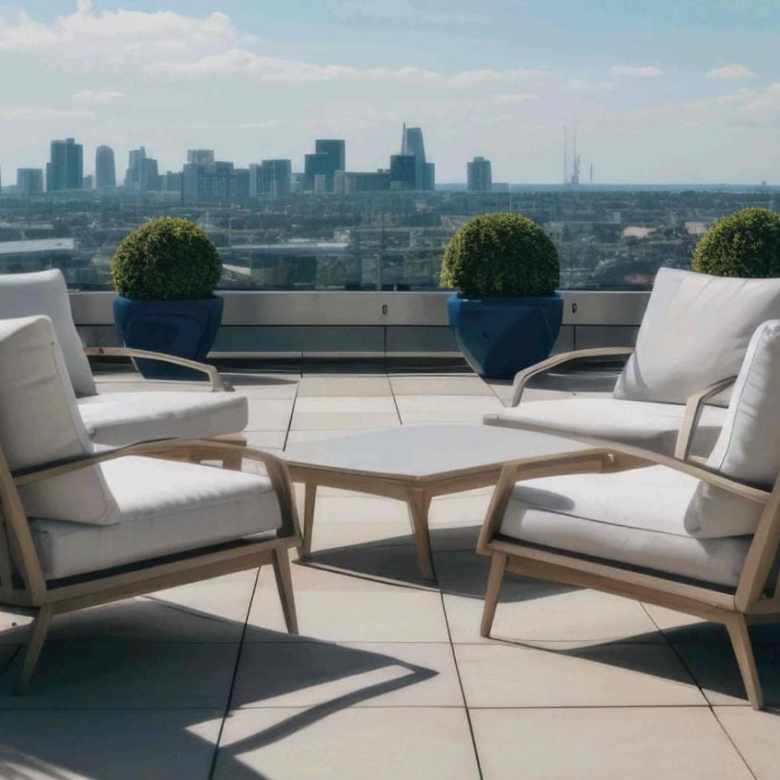 DOTOM HILTON, BORIVALI, FLAT FOR SALE